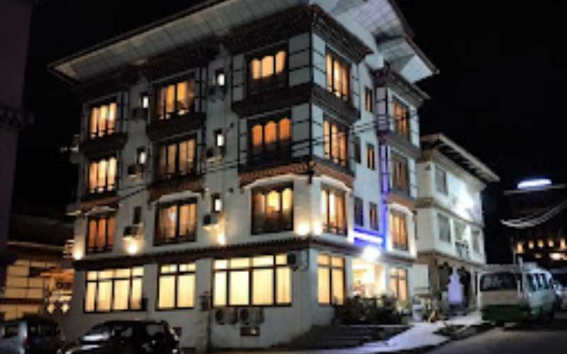 HOTEL KHURU KHURU