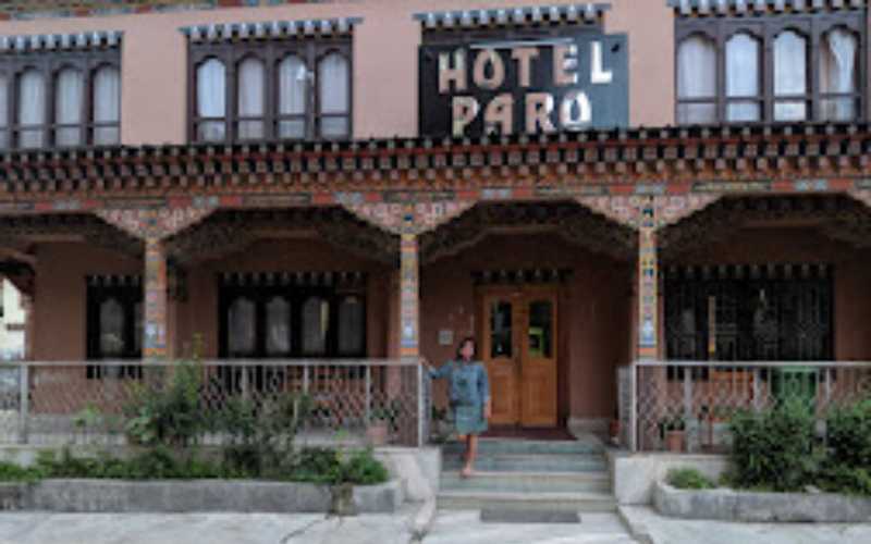 HOTEL PARO