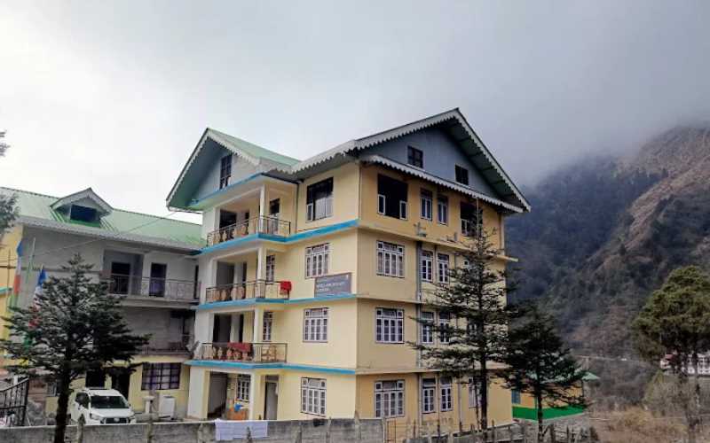 HOTEL GOLDEN KEY